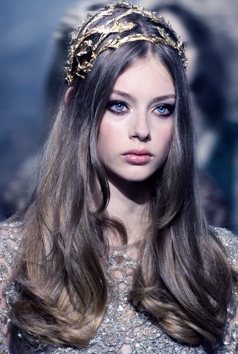 샤넬이 보자마자 바로 독점 계약한 여자 모델 ㄷㄷ.jpg